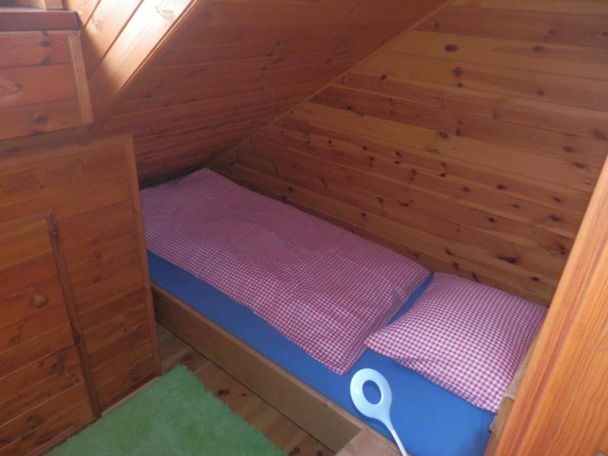 Pension Cortina Pec pod Snezkou Exterior photo